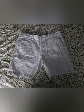 Denim & Flower Men's White Flat Front Shorts
